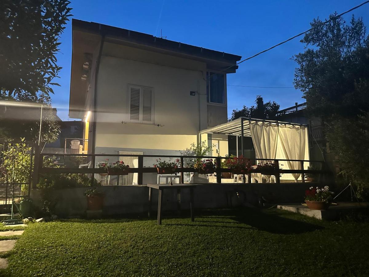 Bed and Breakfast Il Gruccione Sant'Omero Екстер'єр фото