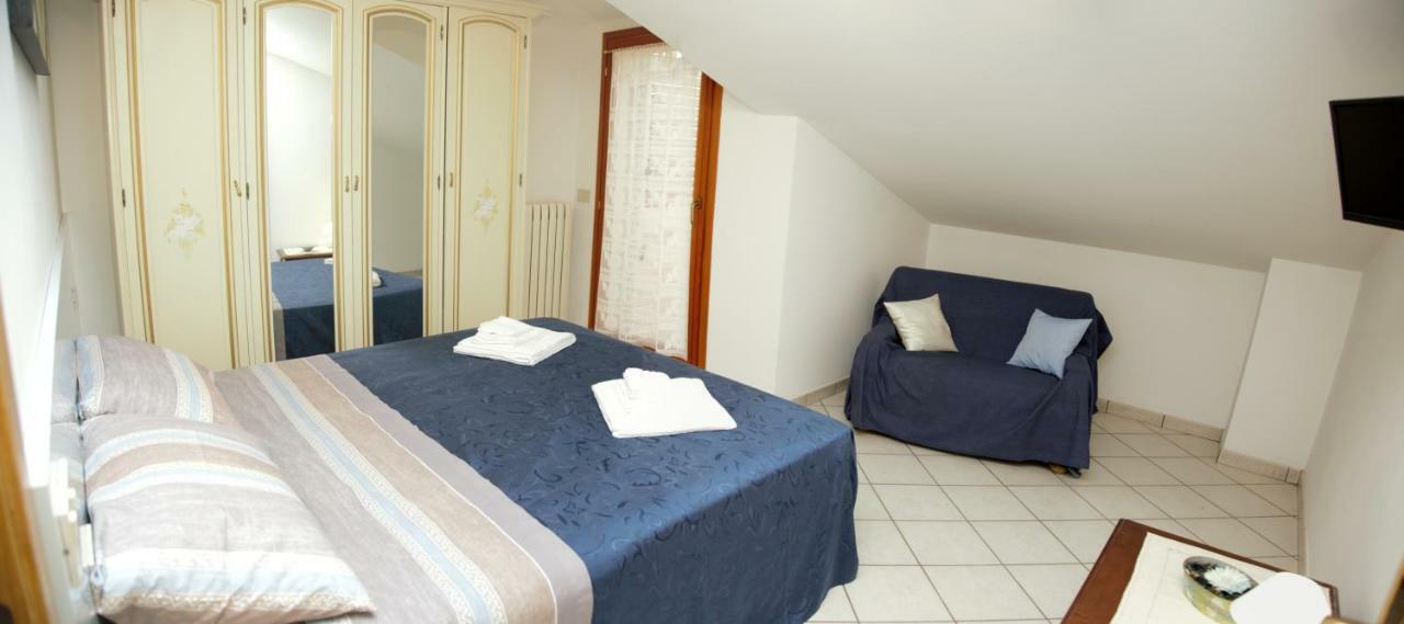 Bed and Breakfast Il Gruccione Sant'Omero Екстер'єр фото